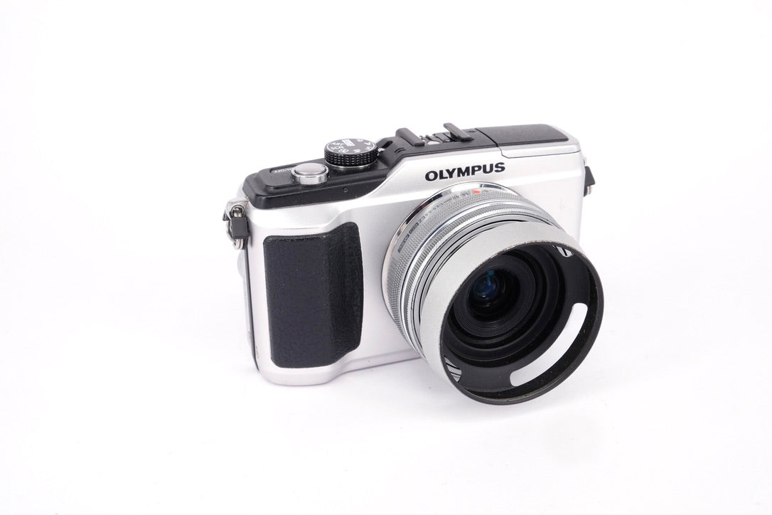 Used Olympus PEN E-PL2 + 14-42mm Mirrorless Camera