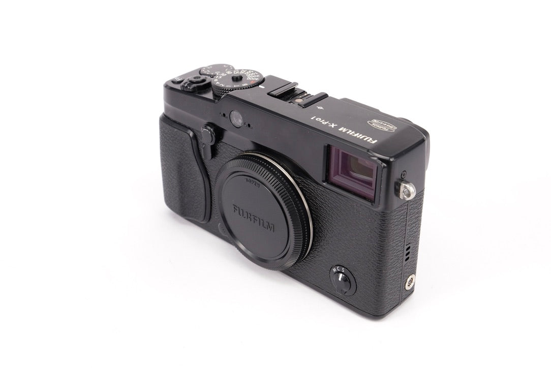 Used Fujifilm X-Pro 1 Digital Mirrorless Camera Body