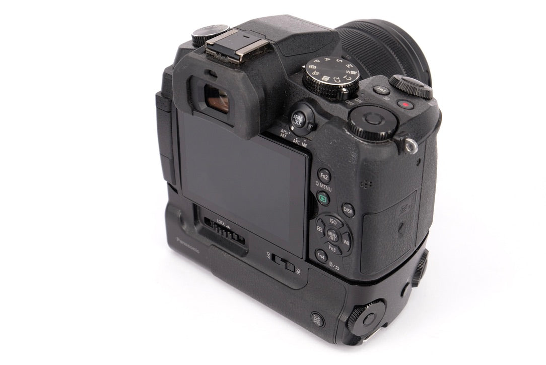 Used Panasonic Lumix G80 Mirrorless Camera + 12-60mm + Grip