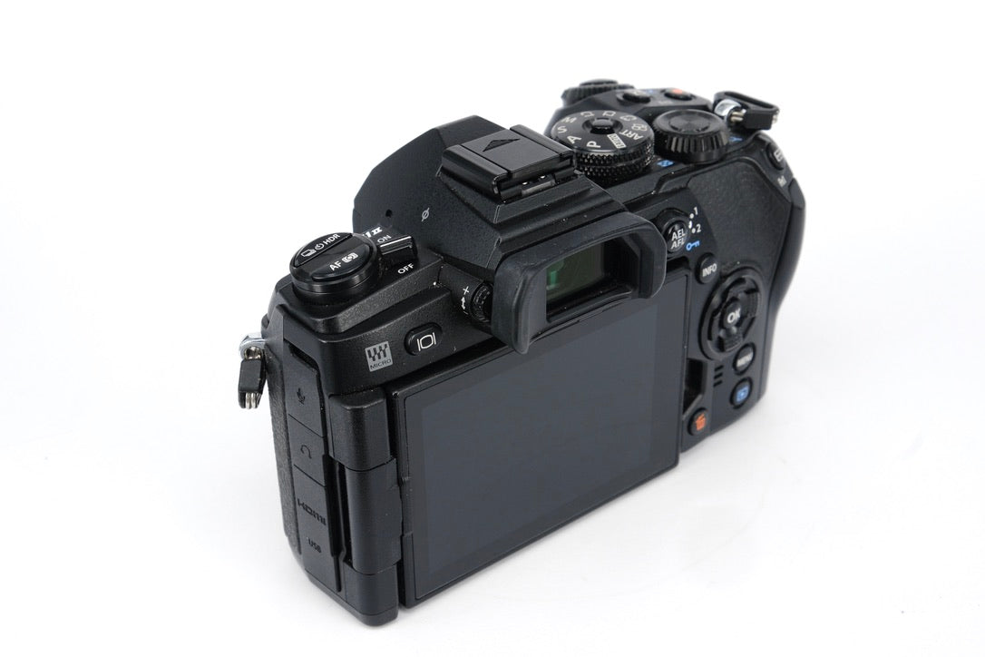 Used Olympus OM-D E-M1 Mark II Mirrorless Camera Body