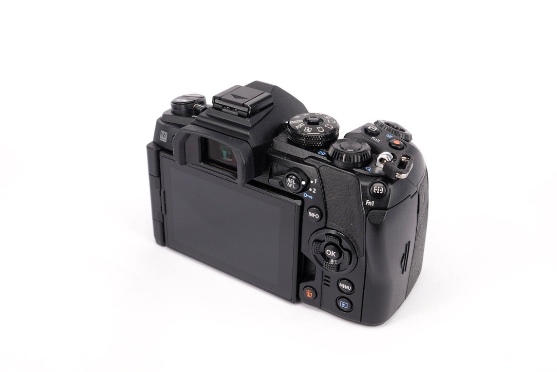 Used Olympus OM-D E-M1 Mark II Mirrorless Camera
