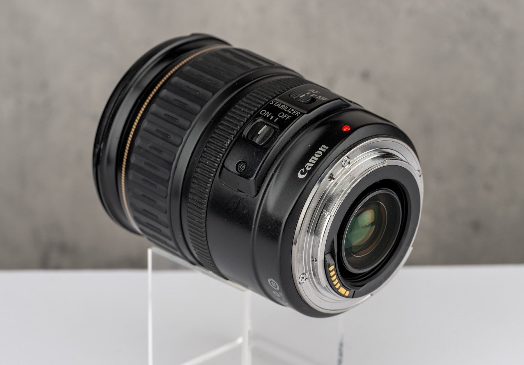 Used Canon EF 28-135mm f/3.5-5.6 IS USM