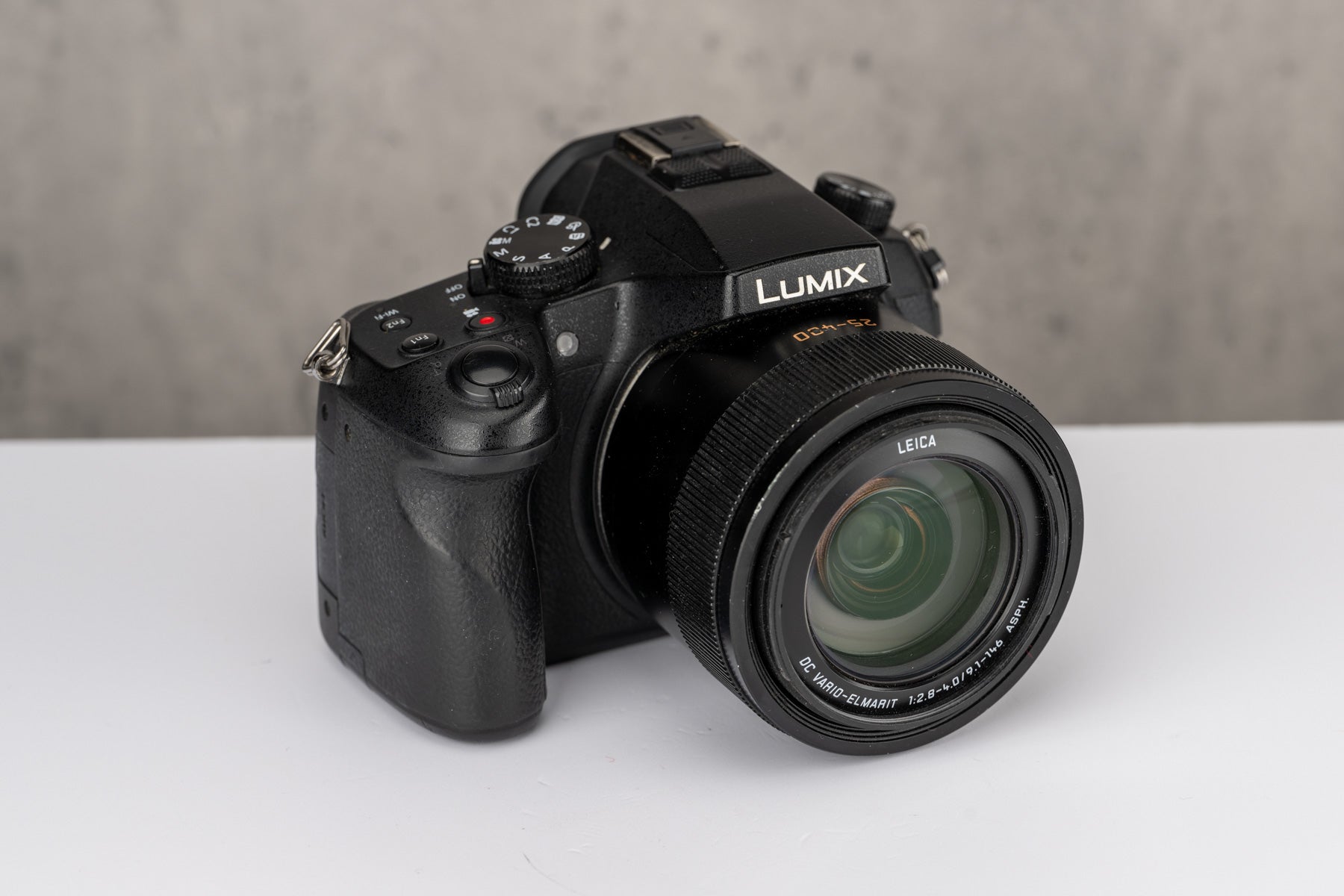 Used Panasonic Lumix FZ1000 Digital Camera (N/A)