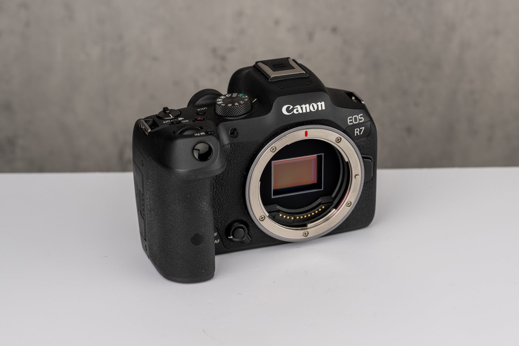 Used Canon EOS R7 Mirrorless Camera