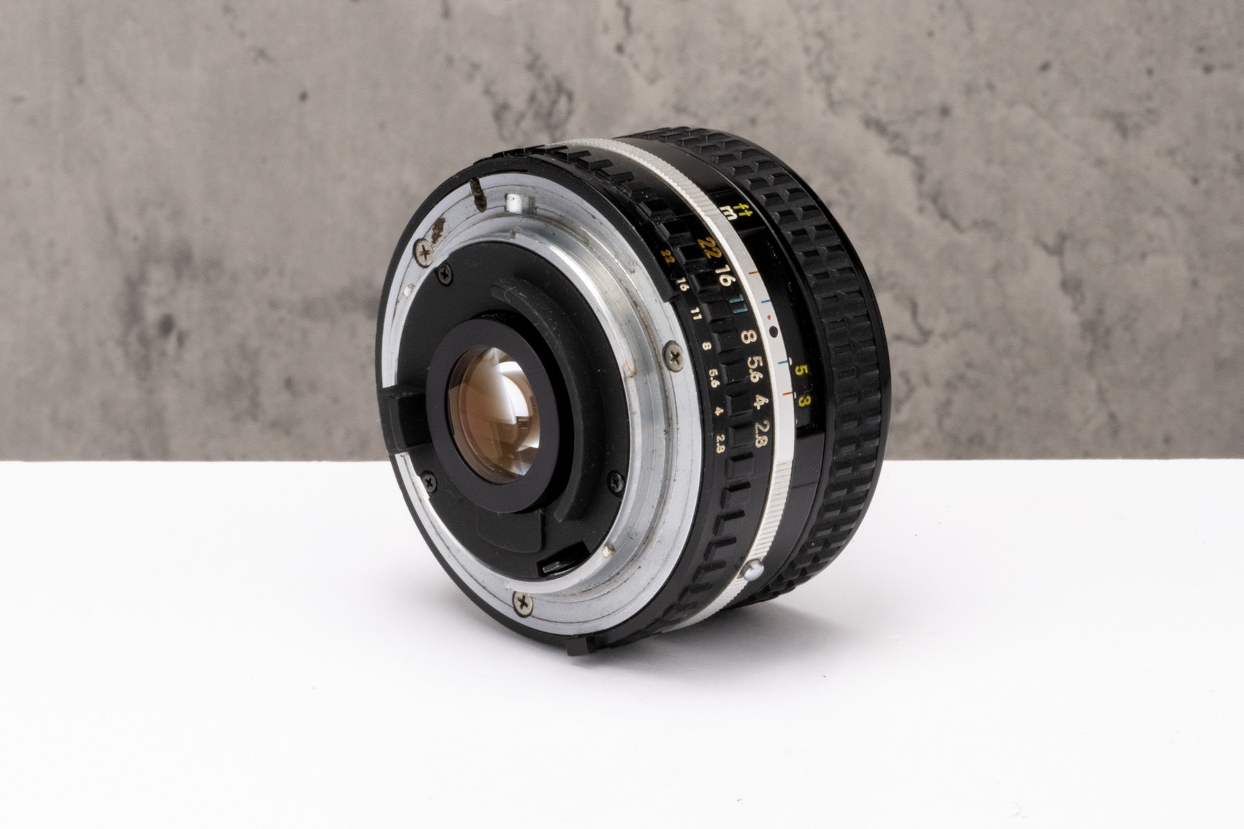 Nikon AiS 28mm f/2.8 Series E