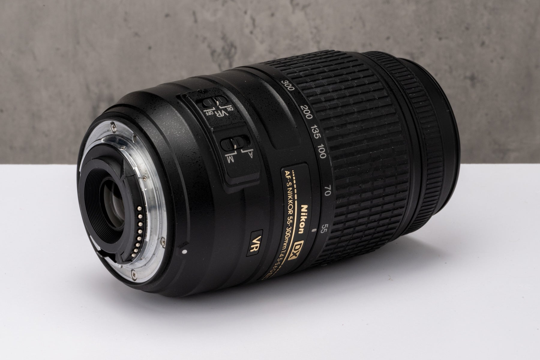 Used Nikon AF-S 55-300mm f/4-5.6G VR IF-ED DX Lens