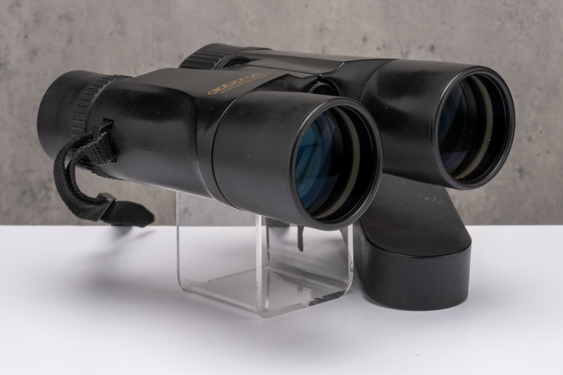 Used Opticron BGA WP 8x42 Binoculars