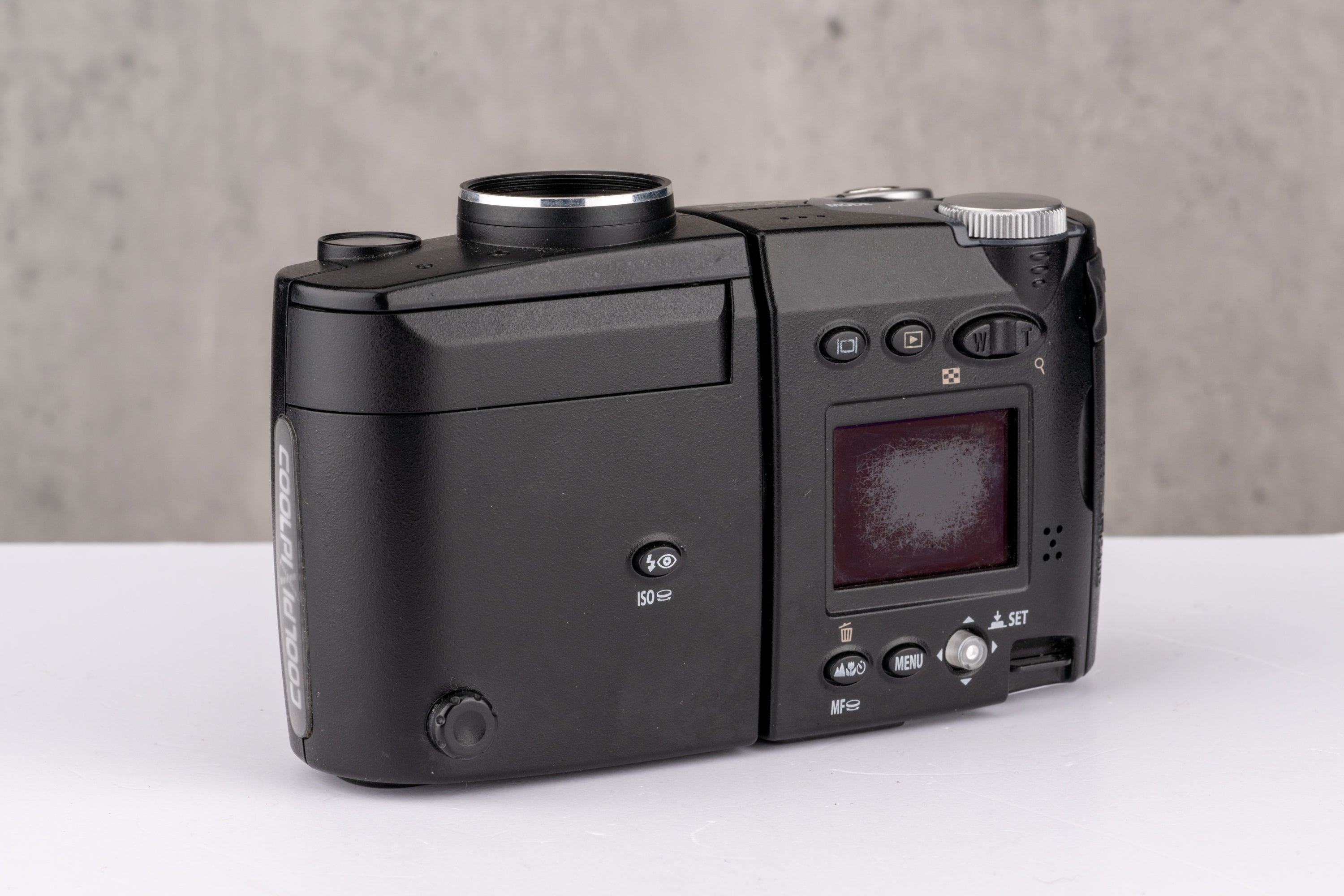 Used Nikon Coolpix 4500 Digital Compact Camera