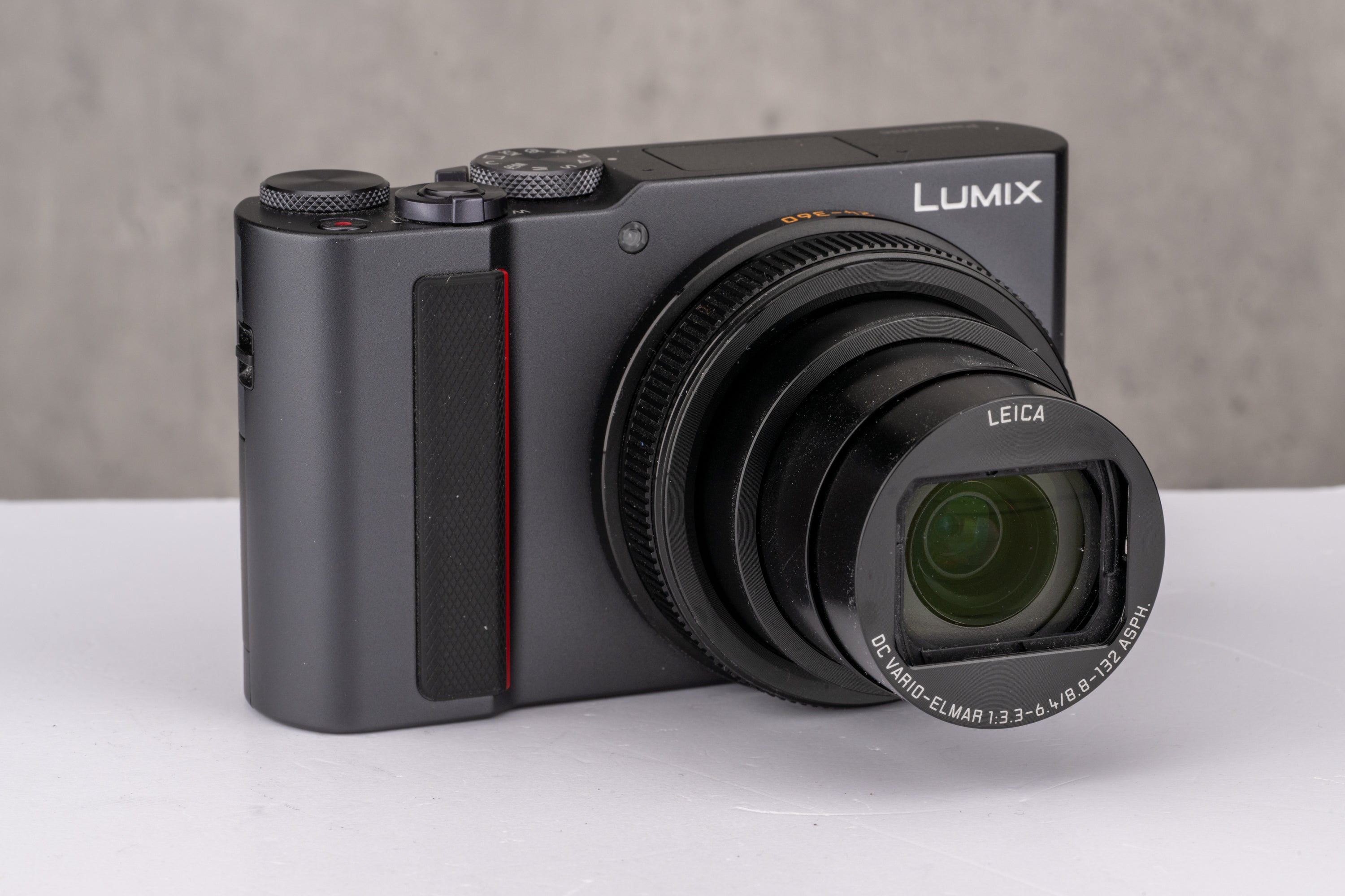 Used Panasonic Lumix TZ200 Silver Digital Compact Camera