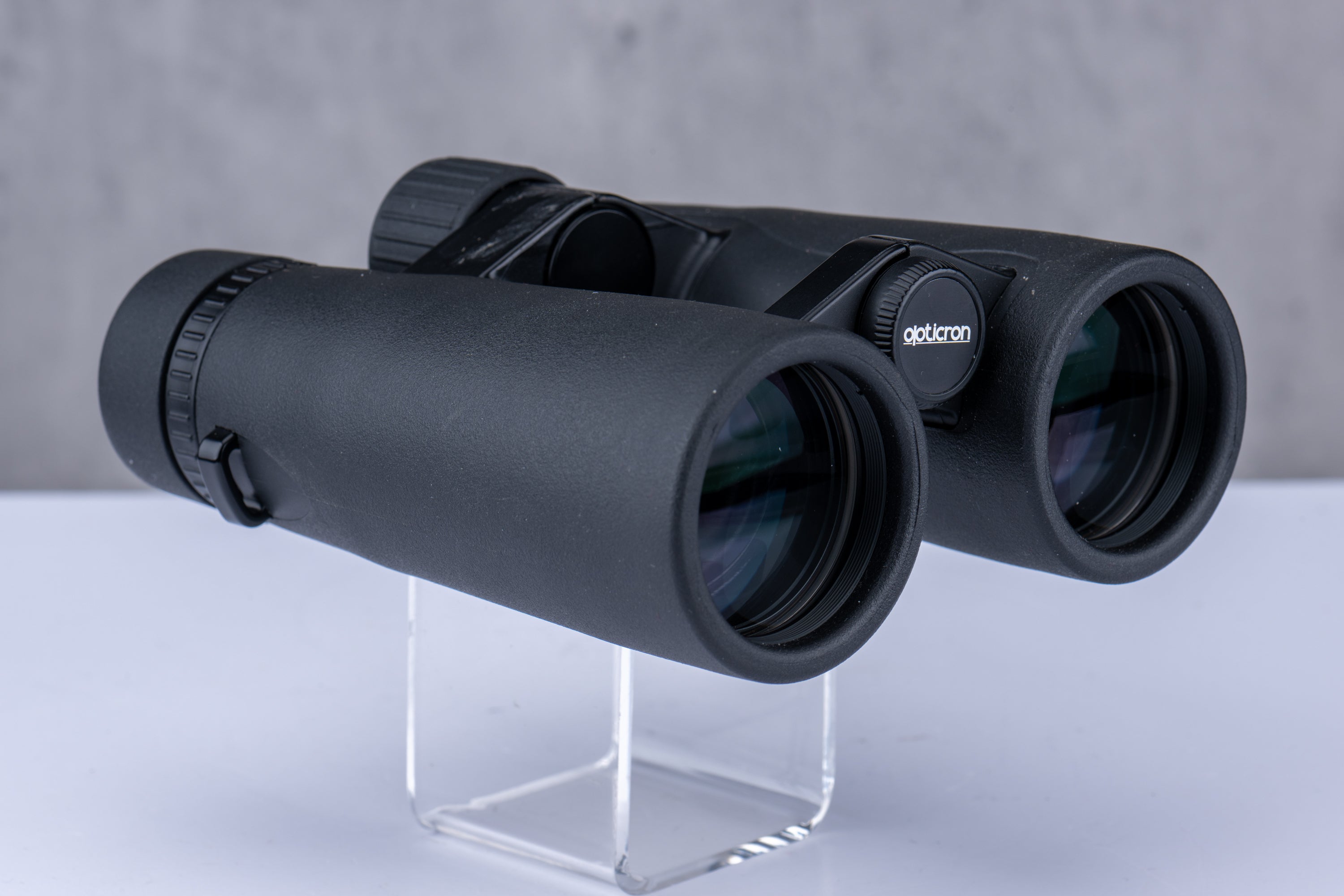 Used Opticron Verano 8x42 BGA PC Oasis WP Binoculars