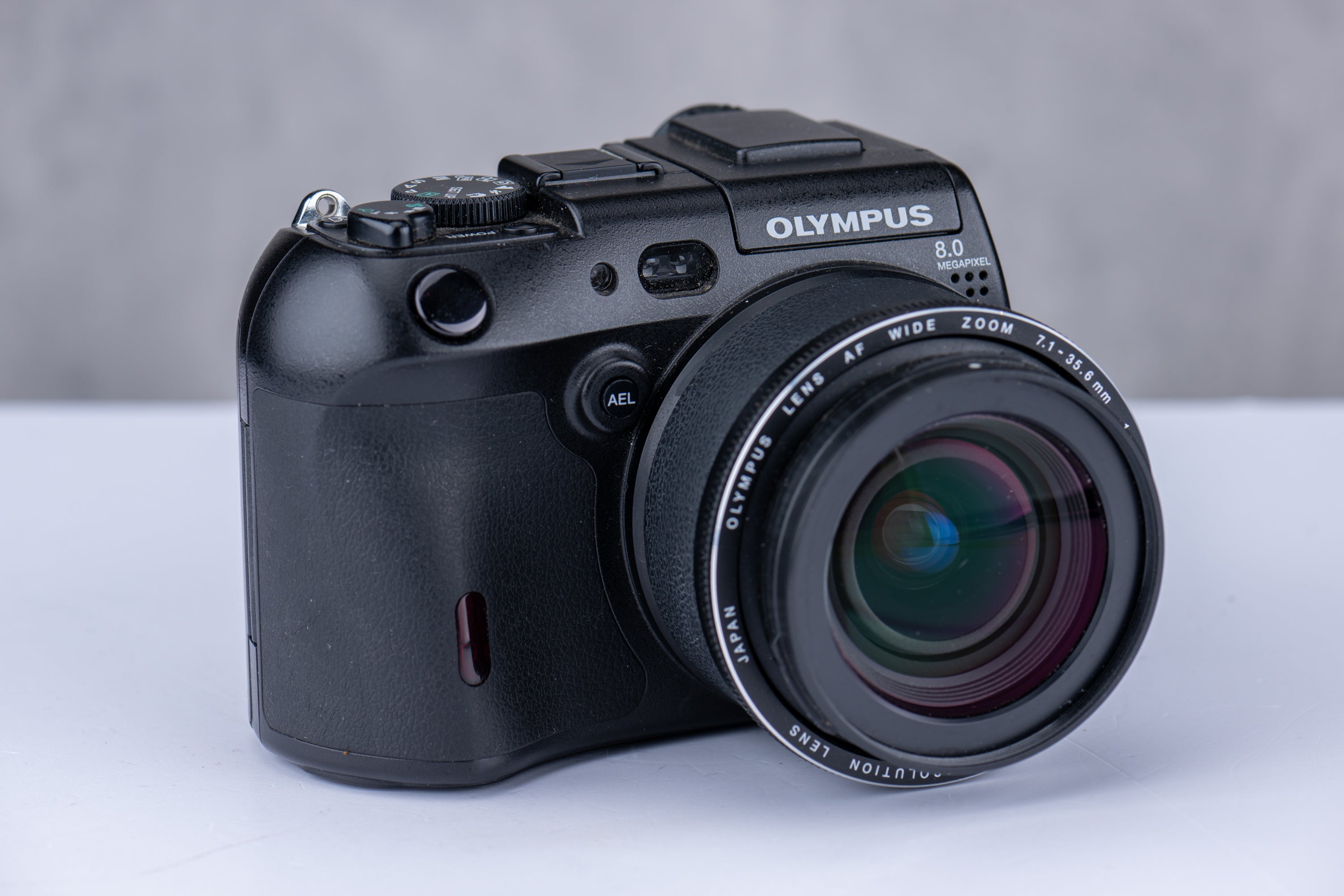 Used Olympus Camedia C-8080 Zoom