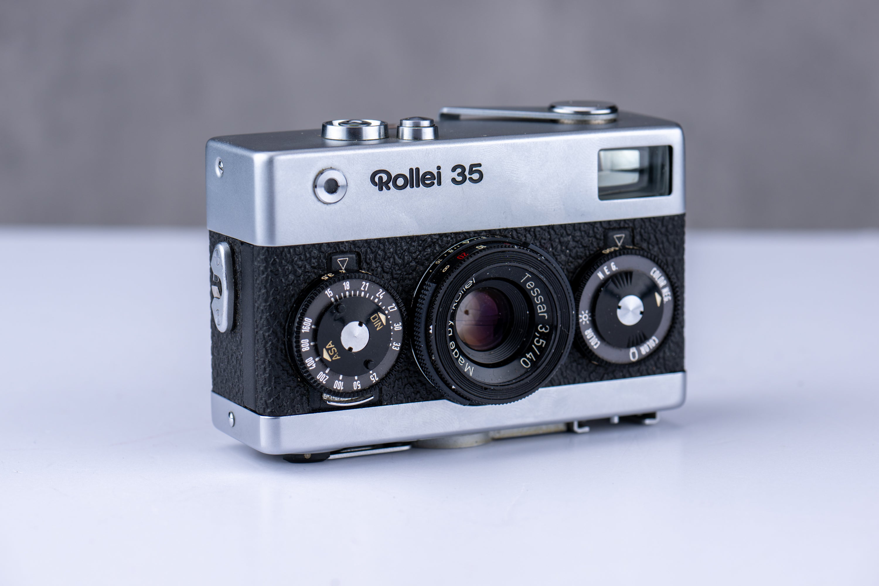 Used Rollei 35 Chrome w/ Rollei Tessar 40mm f/3.5