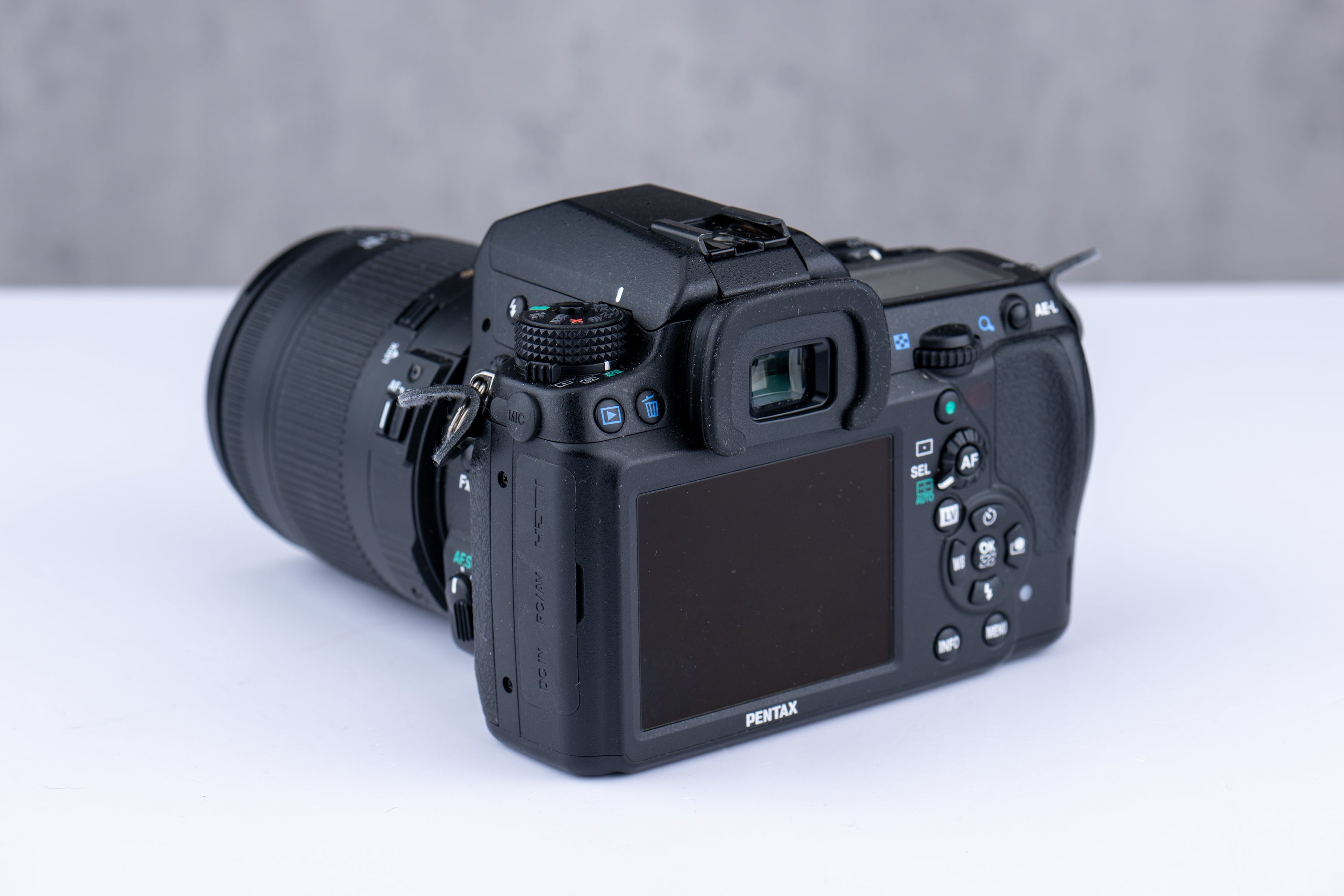 Used Pentax K-5 II Digital SLR w/ Sigma DC 18-250mm f/3.5 Macro HSM