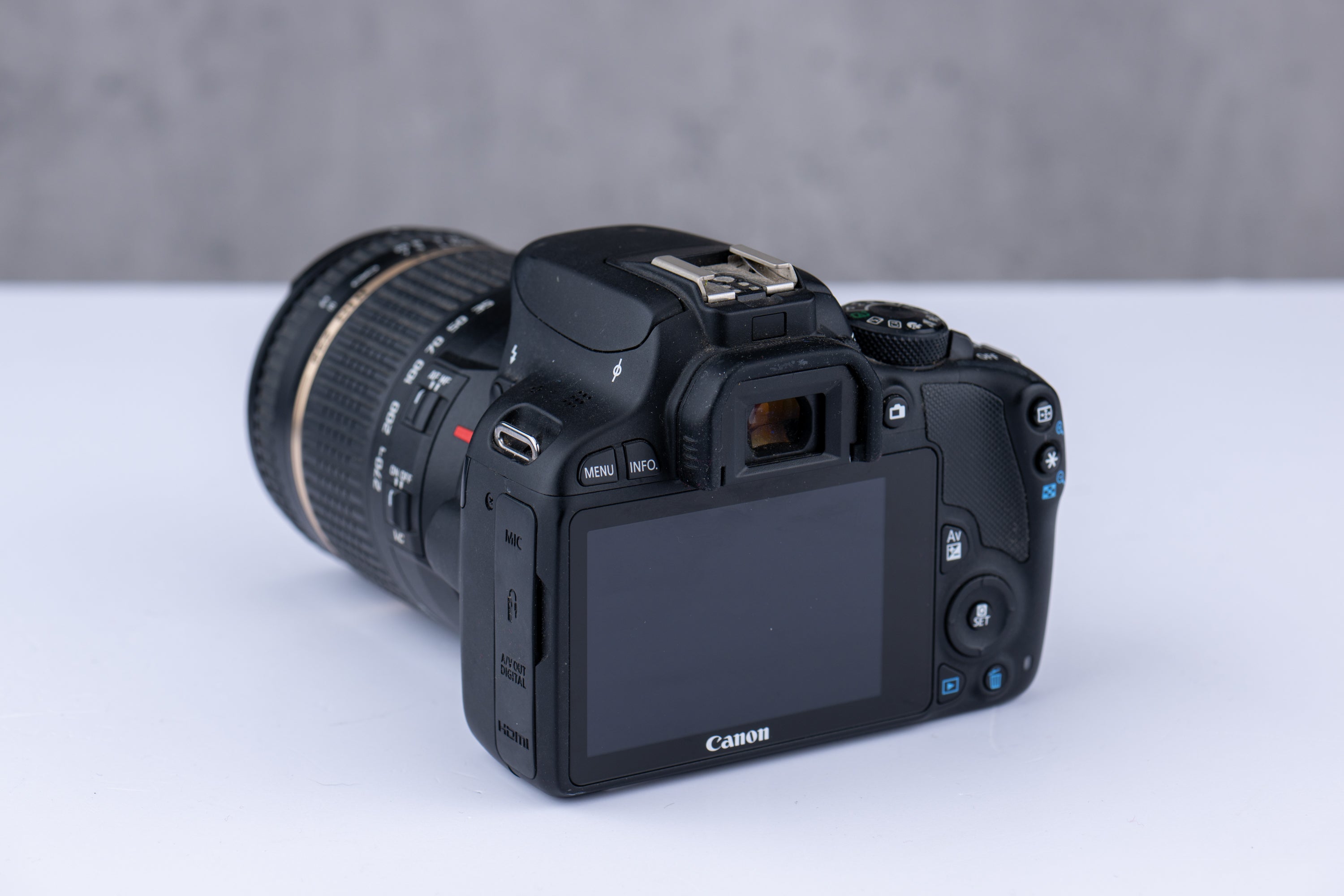 Used Canon EOS 100D + Tamron 18-270mm SLR Kit - product image 3