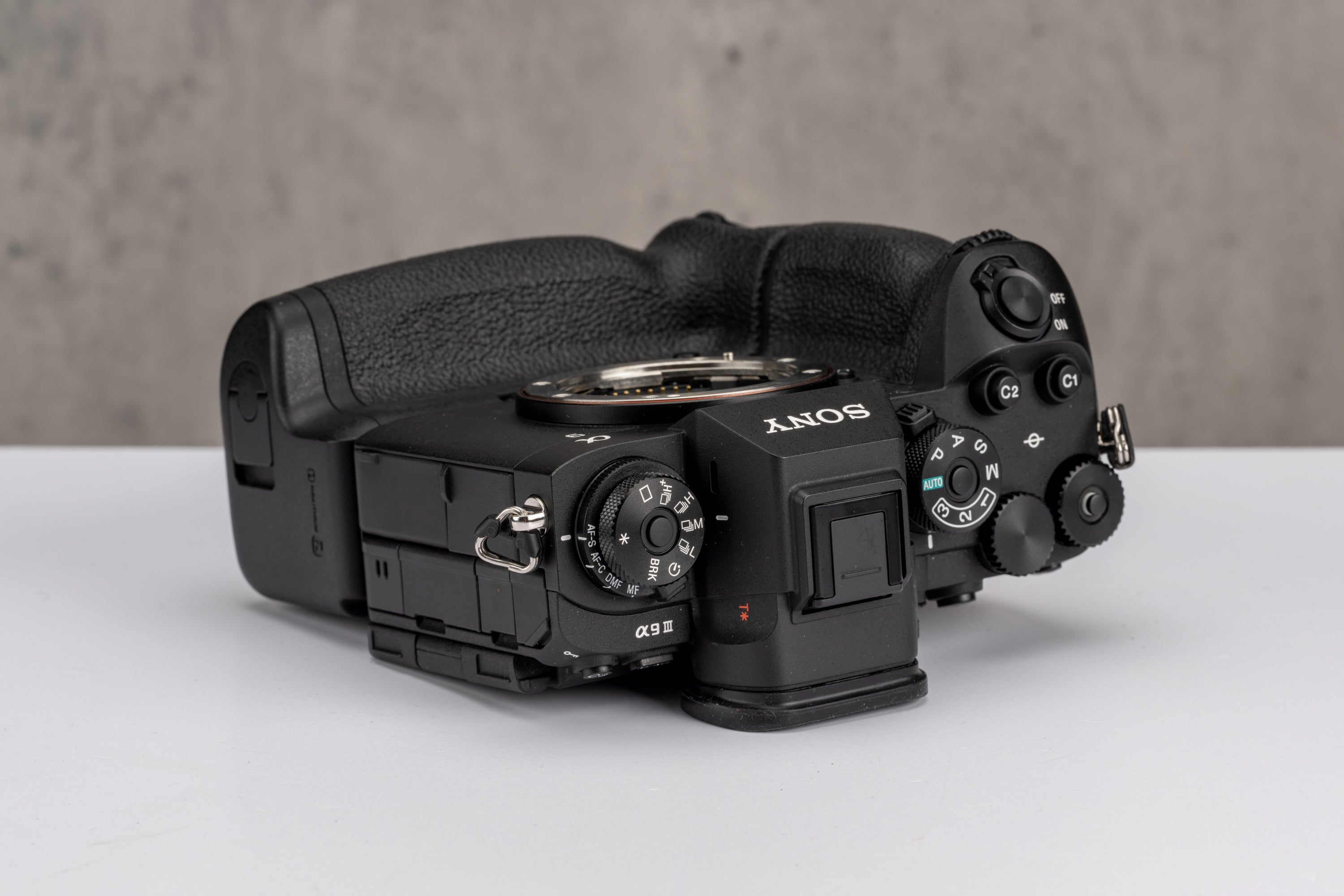 Used Sony a9 III Body + VG-C5 Vertical Grip