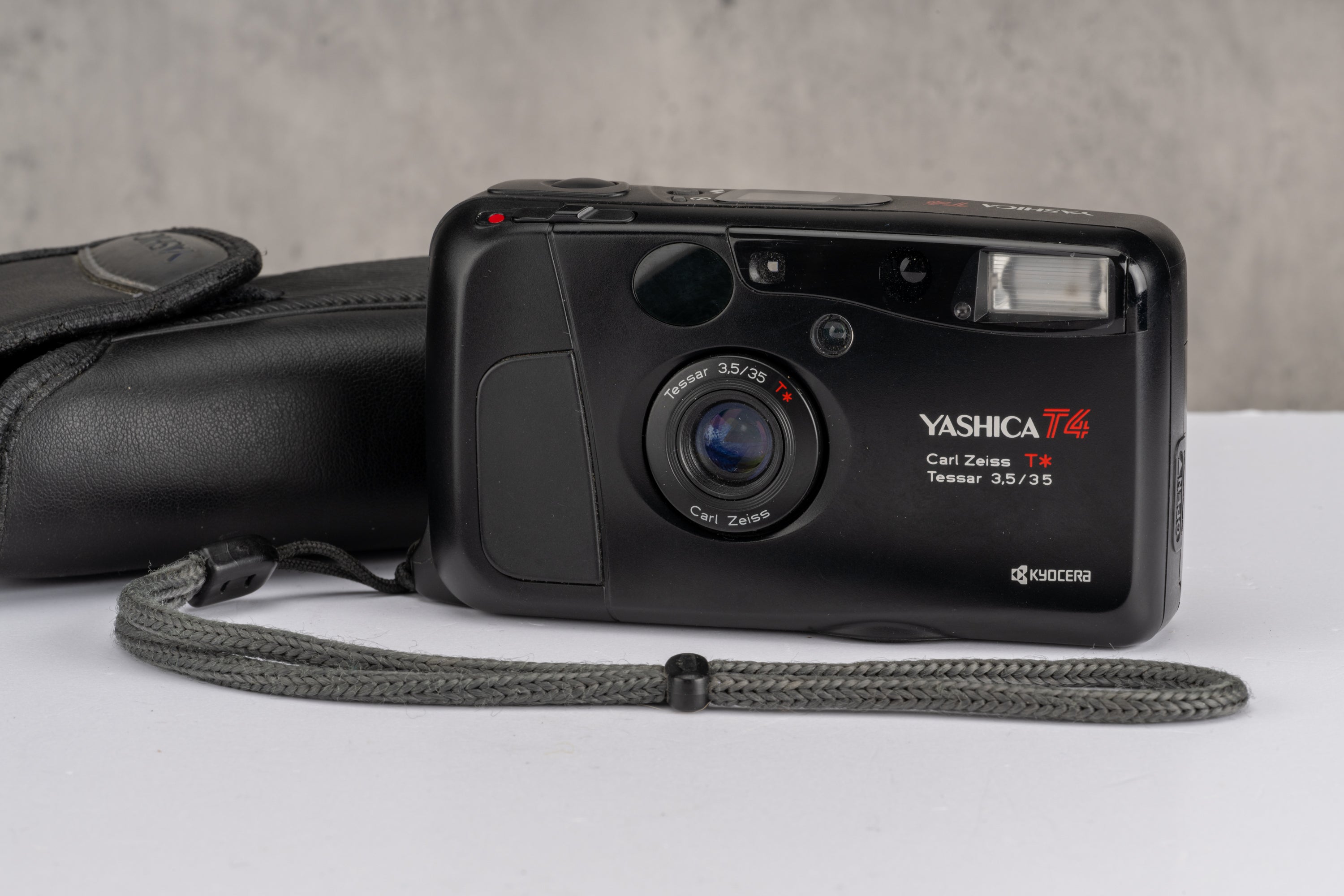 Used Yashica T4 35mm Compact Camera