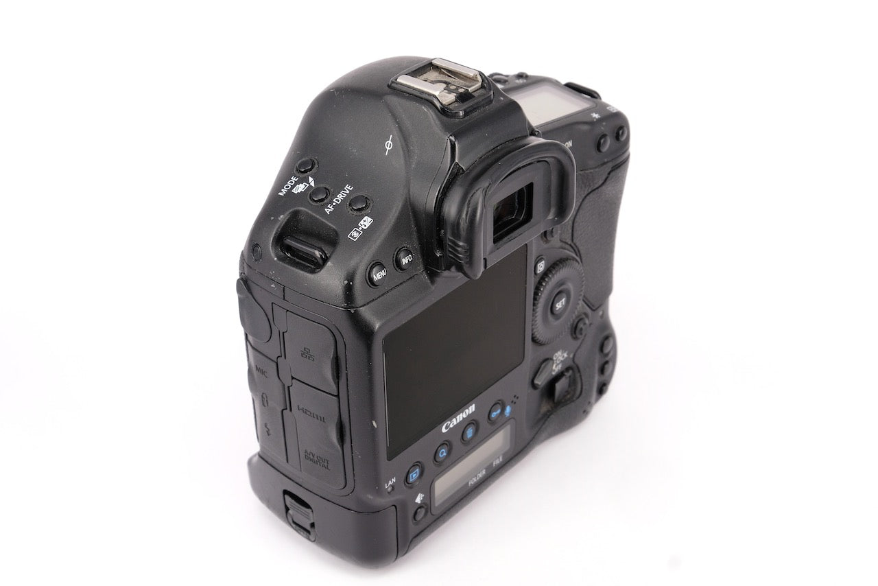 Used Canon EOS 1DX Digital SLR Camera Body