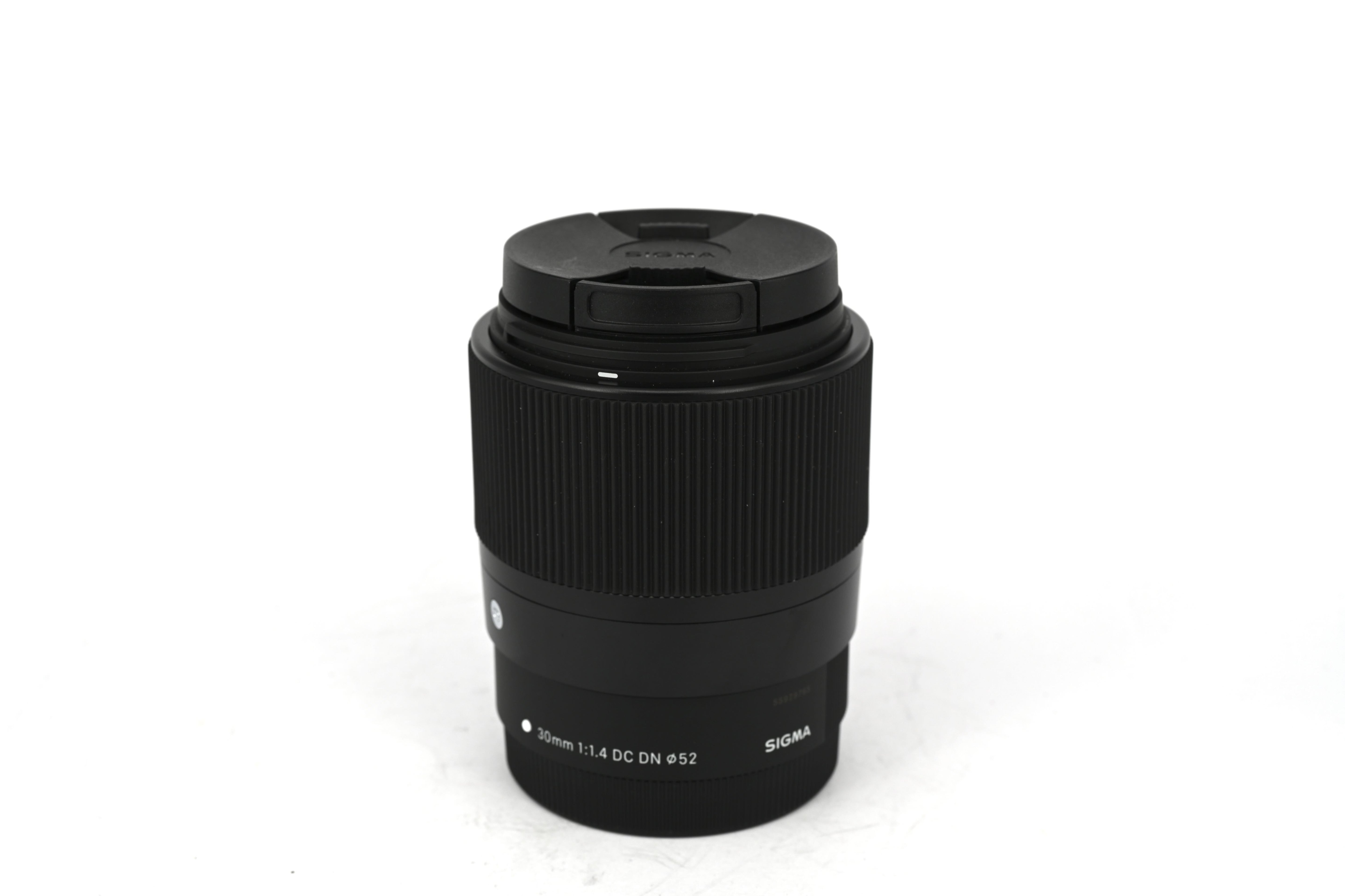 Used Sigma 30mm f/1.4 DC DN Contemporary - Canon EF-M Fit
