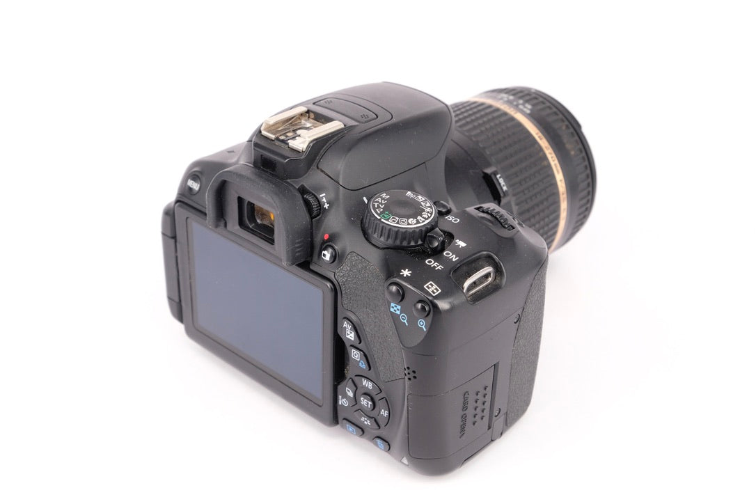 Used Canon EOS 650D + Tamron 18-270mm DSLR