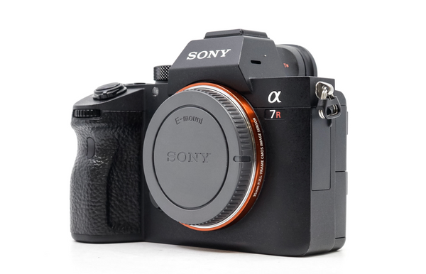 Used Sony A7R III Digital Camera Body