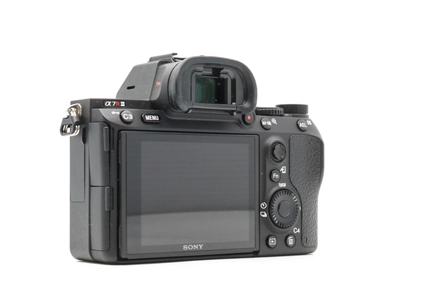 Used Sony A7R III Digital Camera Body