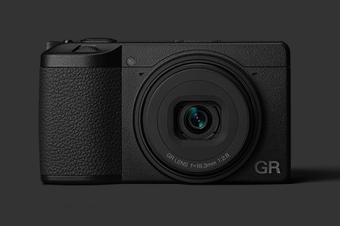Ricoh GR III HDF Digital Camera