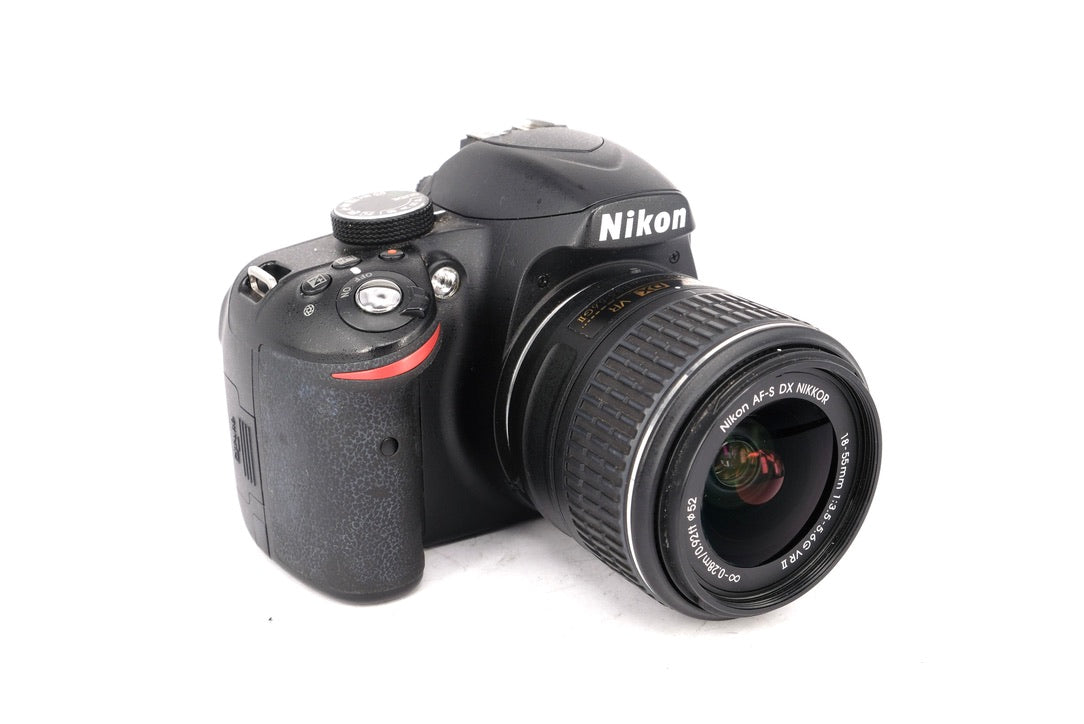 Used Nikon D3200 + 18-55mm VR Digital SLR