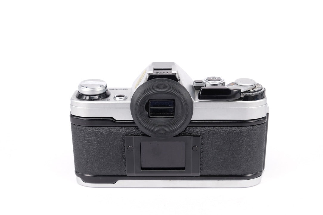 Used Canon AE-1 + 50mm f1.8 35mm SLR Camera