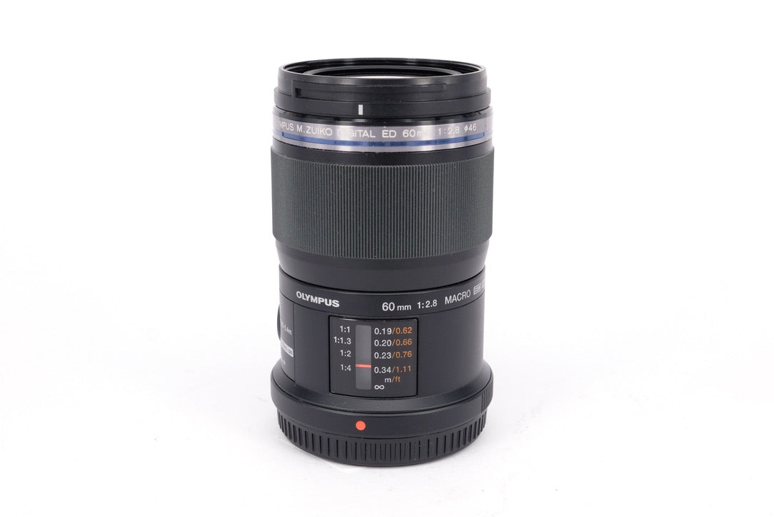 Used Olympus M.Zuiko ED 60mm f2.8 Macro Lens