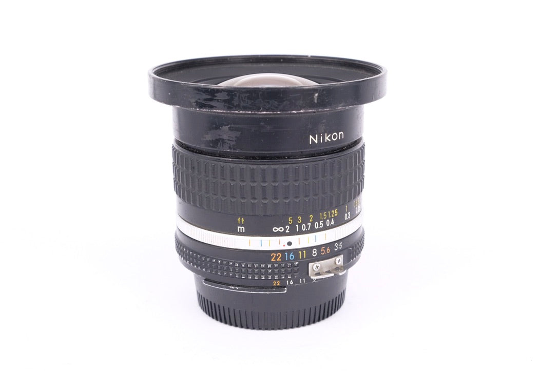 Used Nikon AI-S 18mm f/3.5 Lens