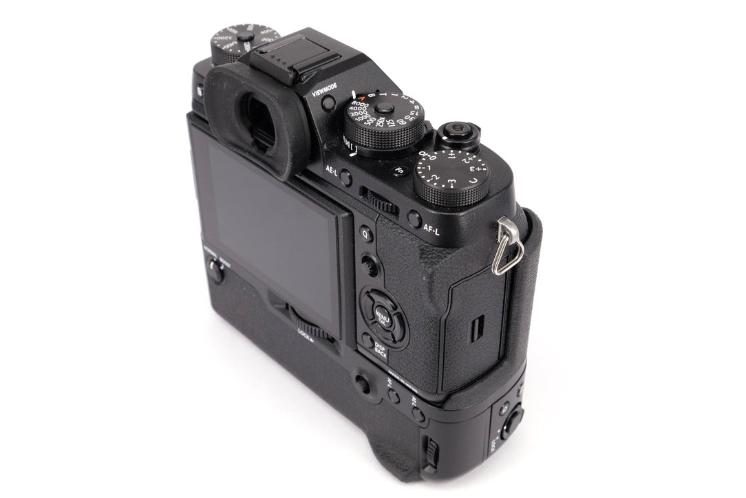 Used Fujifilm X-T2 Digital Camera Body & Grip