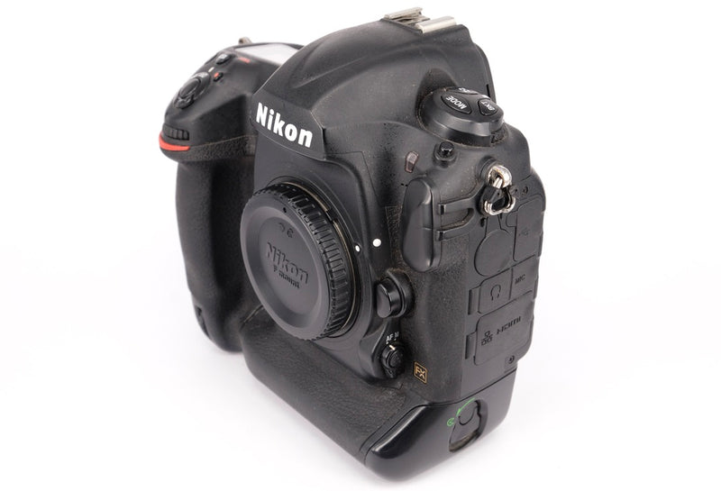 Used Nikon D5 (Dual XQD) DSLR Camera Body