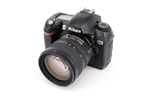 Used Nikon D70 + 18-70mm DSLR Camera