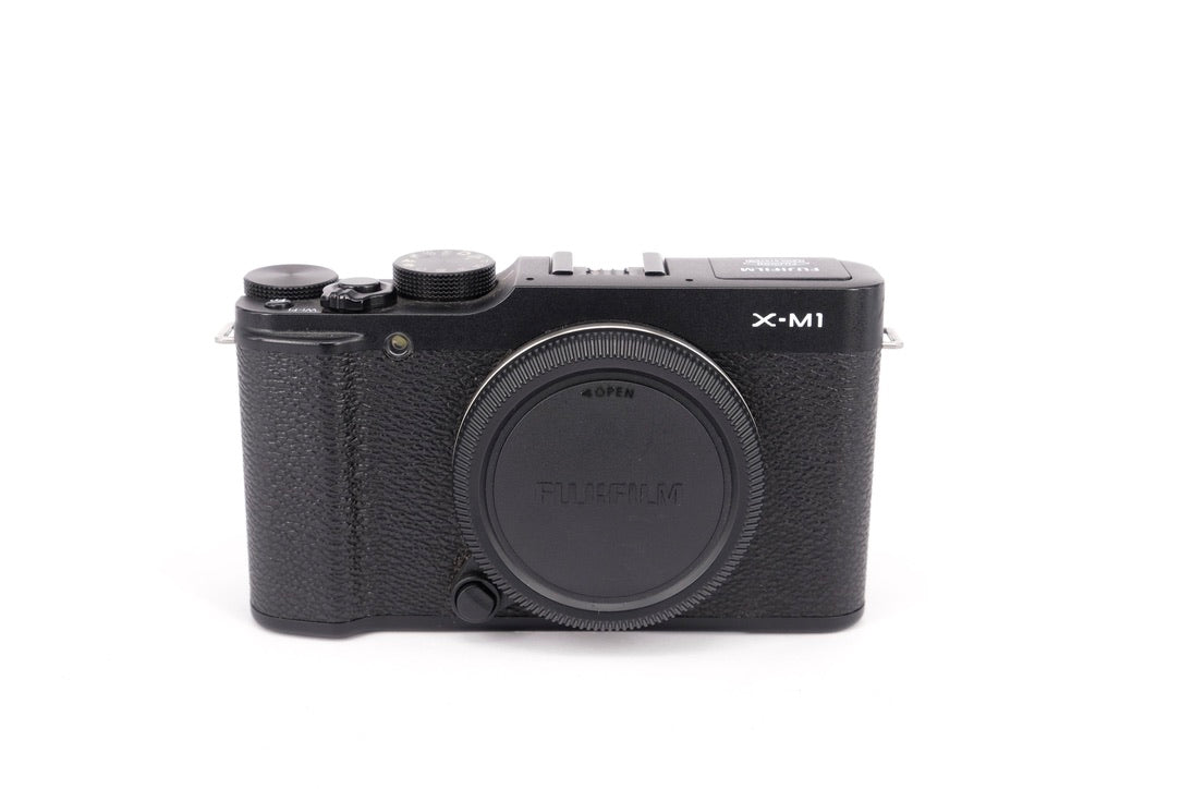 Used Fujifilm X-M1 Digital Camera Body