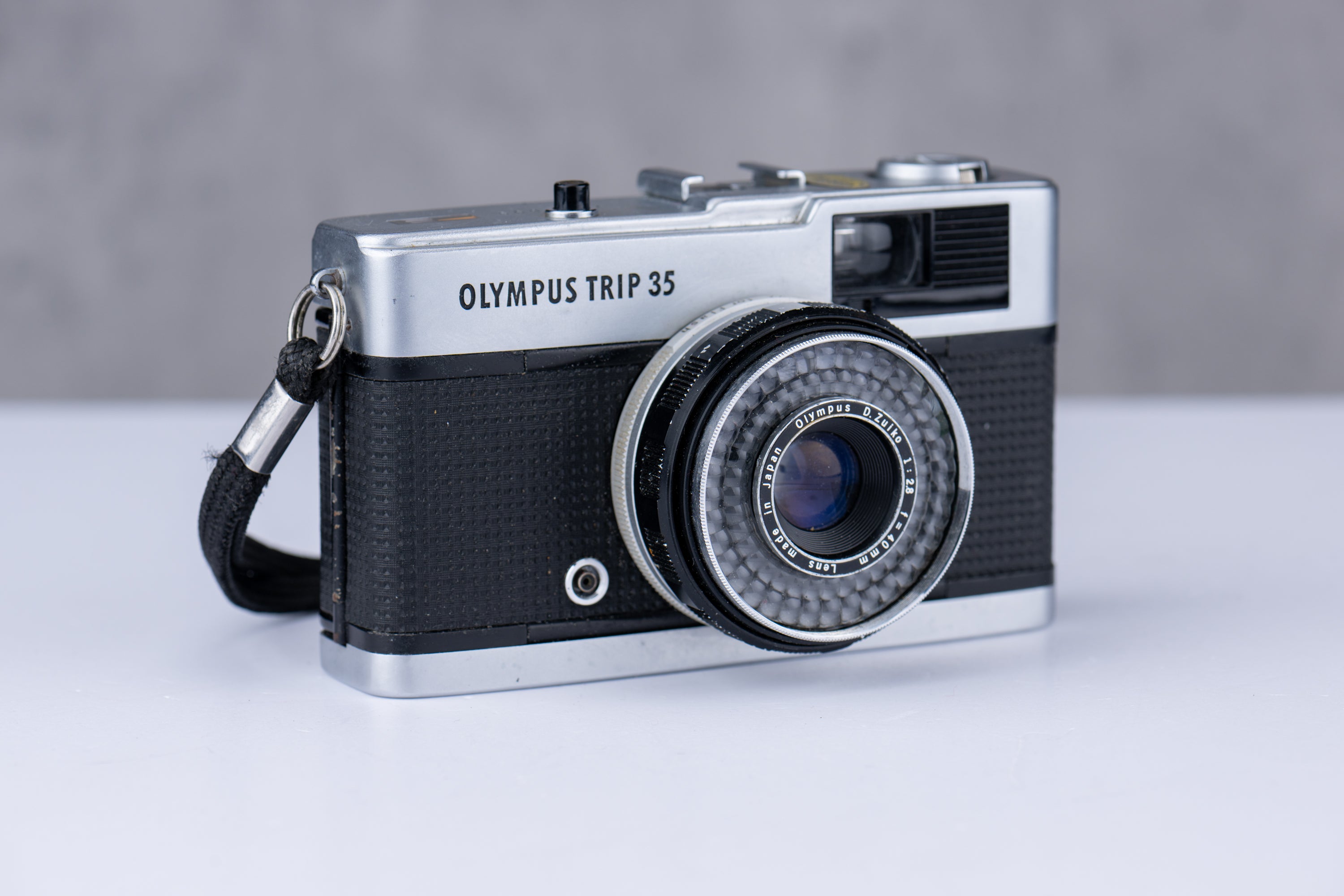 Used Olympus Trip 35 35mm Compact Camera - product image 1