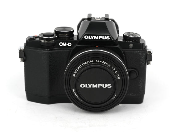 Used Olympus OM-D E-M10 + 14-42mm EZ Mirrorless Camera