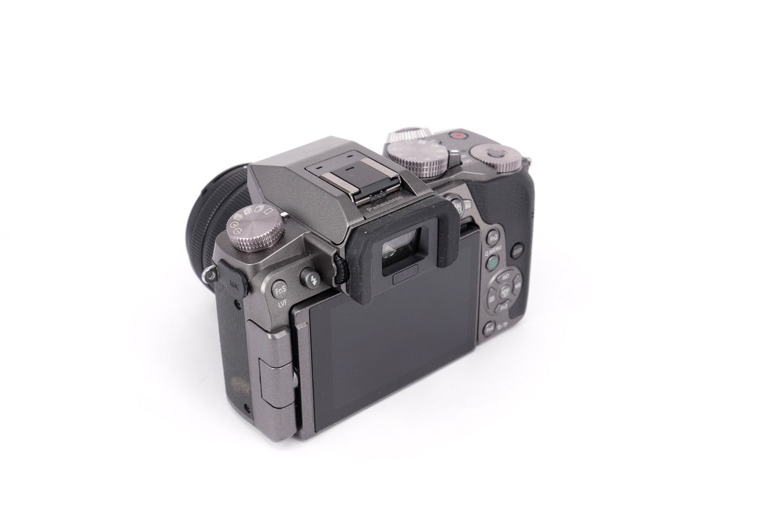 Used Panasonic Lumix G7 Mirrorless Camera + 14-42mm