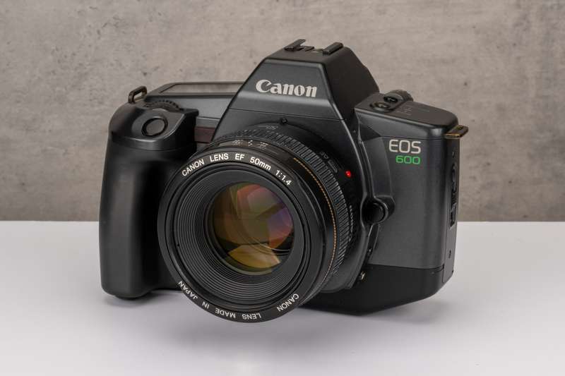 Used Canon EOS650 + EF 50MM F1.4 35mm SLR Camera