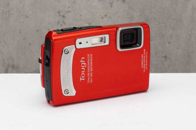 Used Olympus Tough TG-320 Red