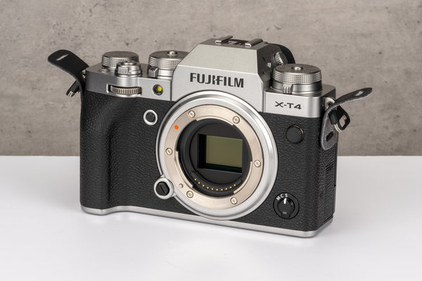 Used Fujifilm  X-T4 Mirrorless Camera