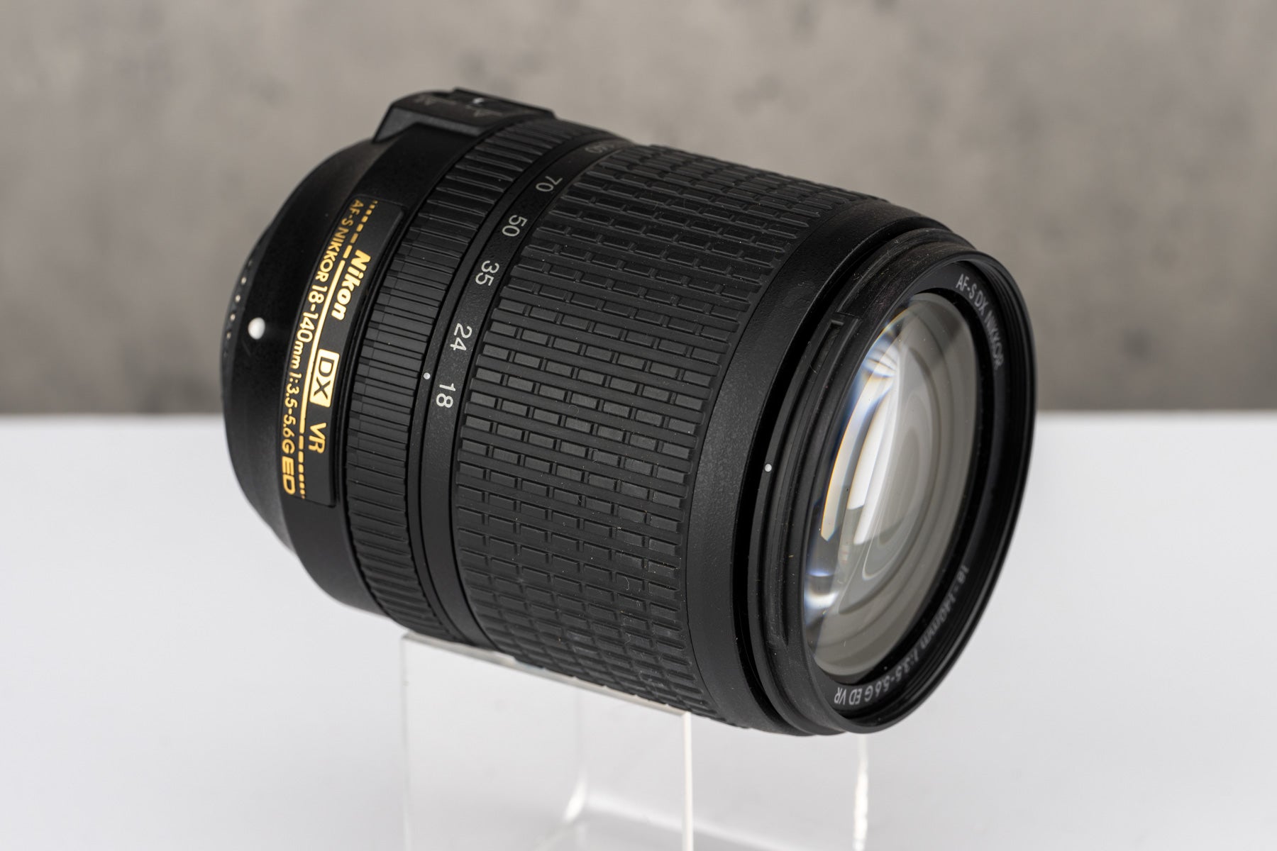 Used Nikon AF-S 18-140mm f/3.5-5.6G DX VR (299245)