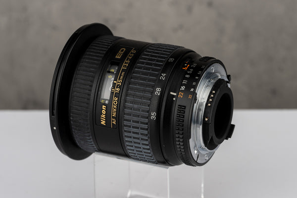 Used Nikon AF Nikkor 18-35mm f/3.5-4.5 D Lens