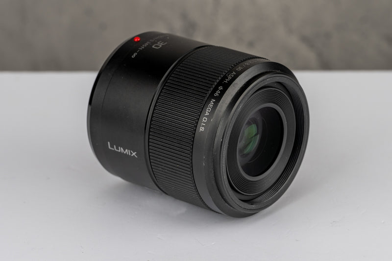 Used Panasonic 30mm f/2.8 MEGA O.I.S. Macro Lens