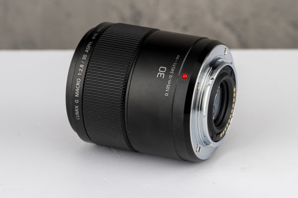 Used Panasonic 30mm f/2.8 MEGA O.I.S. Macro Lens