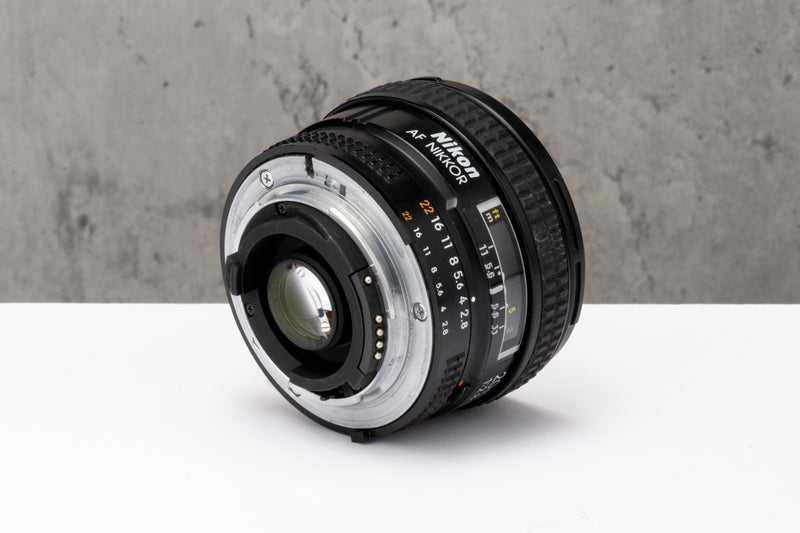 Used Nikon AF 20mm f/2.8D