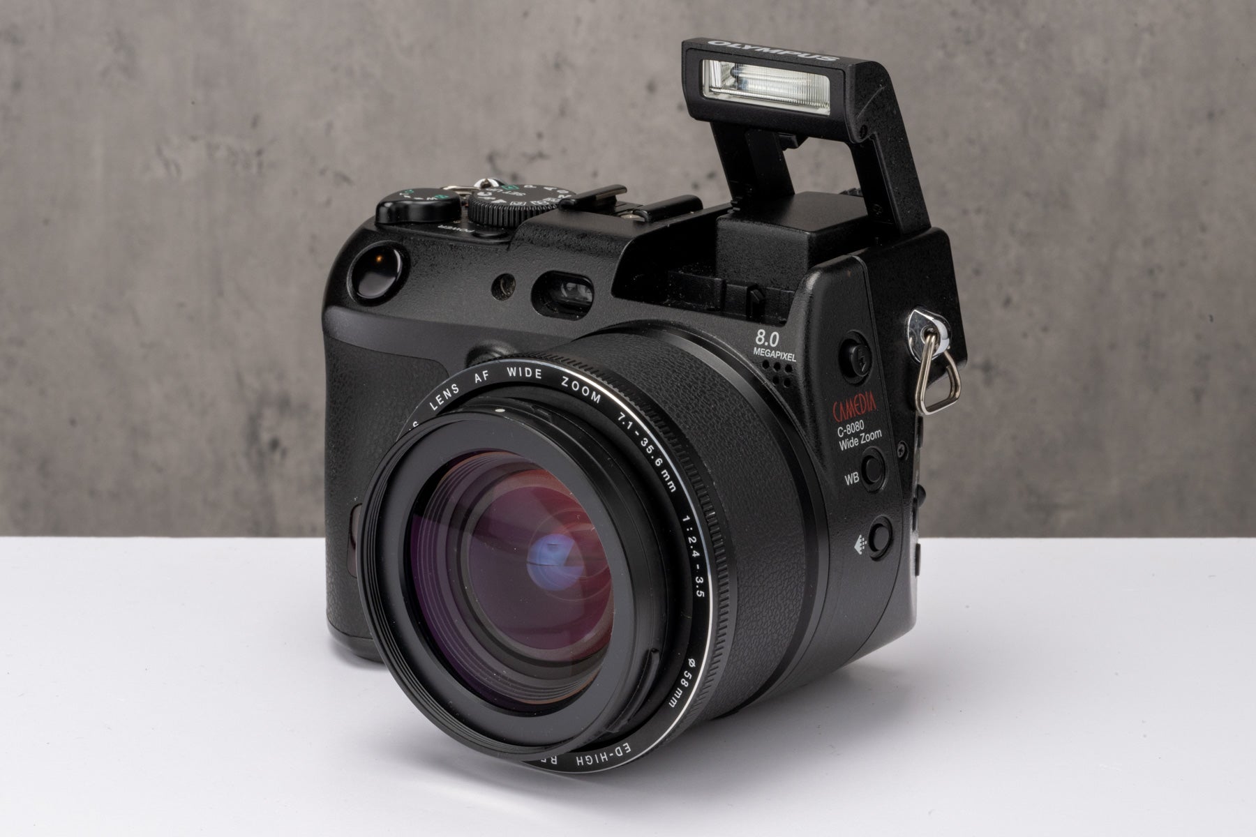 Used Olympus Camedia C-8080