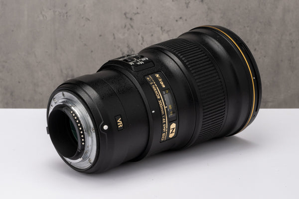 Used Nikon AF-S 300mm f/4E PF ED VR Lens