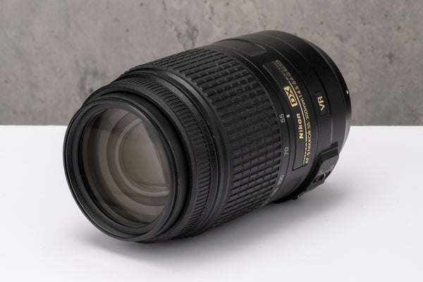 Used Nikon AF-S 55-300mm f/4-5.6G VR IF-ED DX Lens (7935)