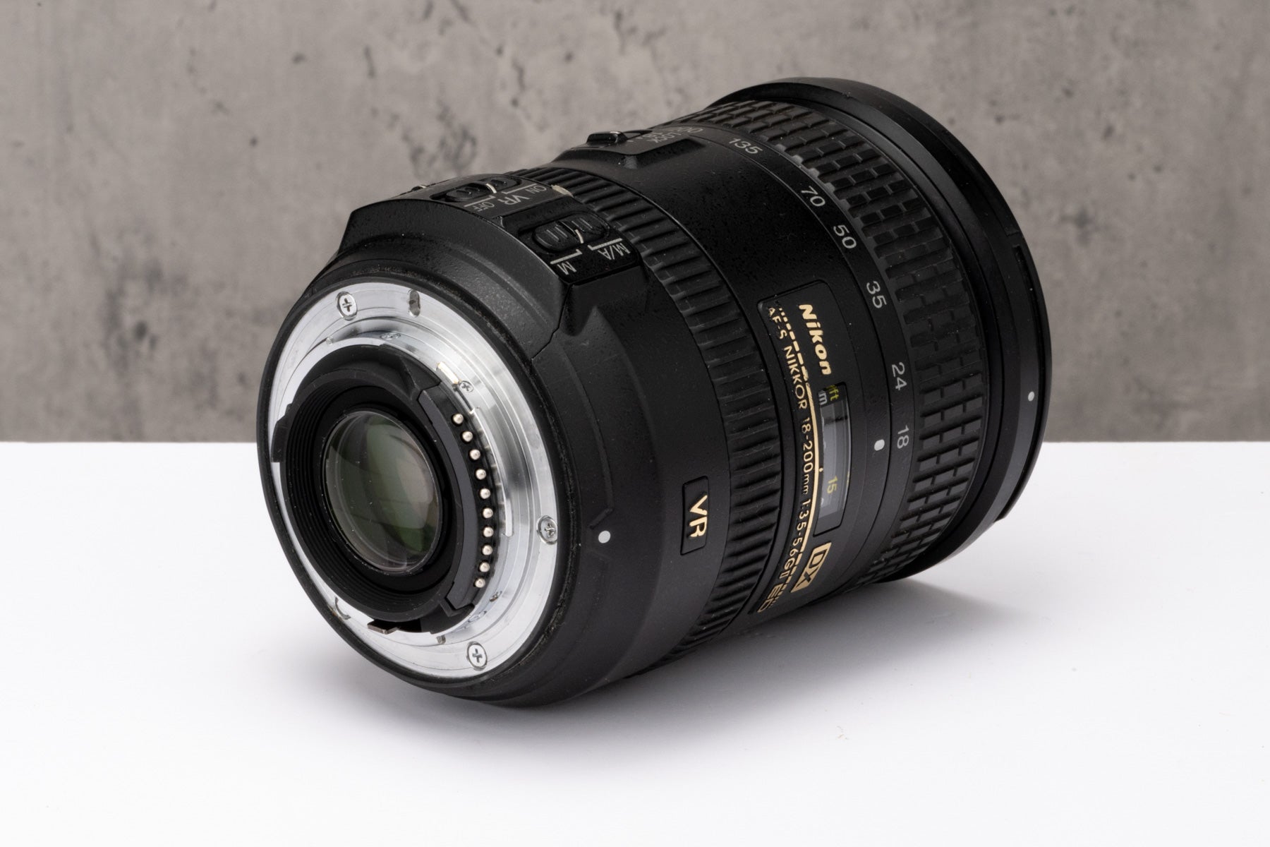 Used Nikon 18-200mm f3.5-5.6 G AF-S DX ED VR II Lens