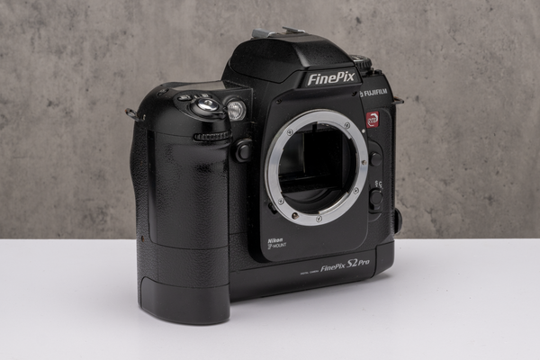 Used Fujifilm Finepix S2 Pro Body | Bass & Bligh Harrogate